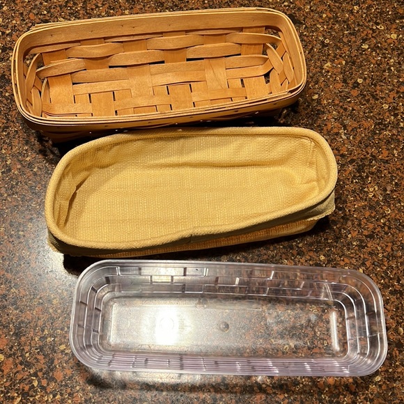 Longaberger cracker basket - Picture 4 of 9